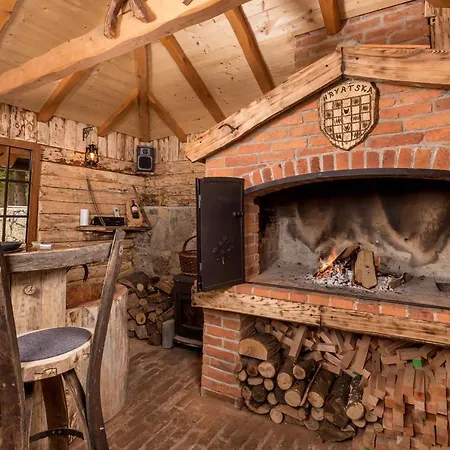 Mountain House Beauty Of Laz Ravna Gora